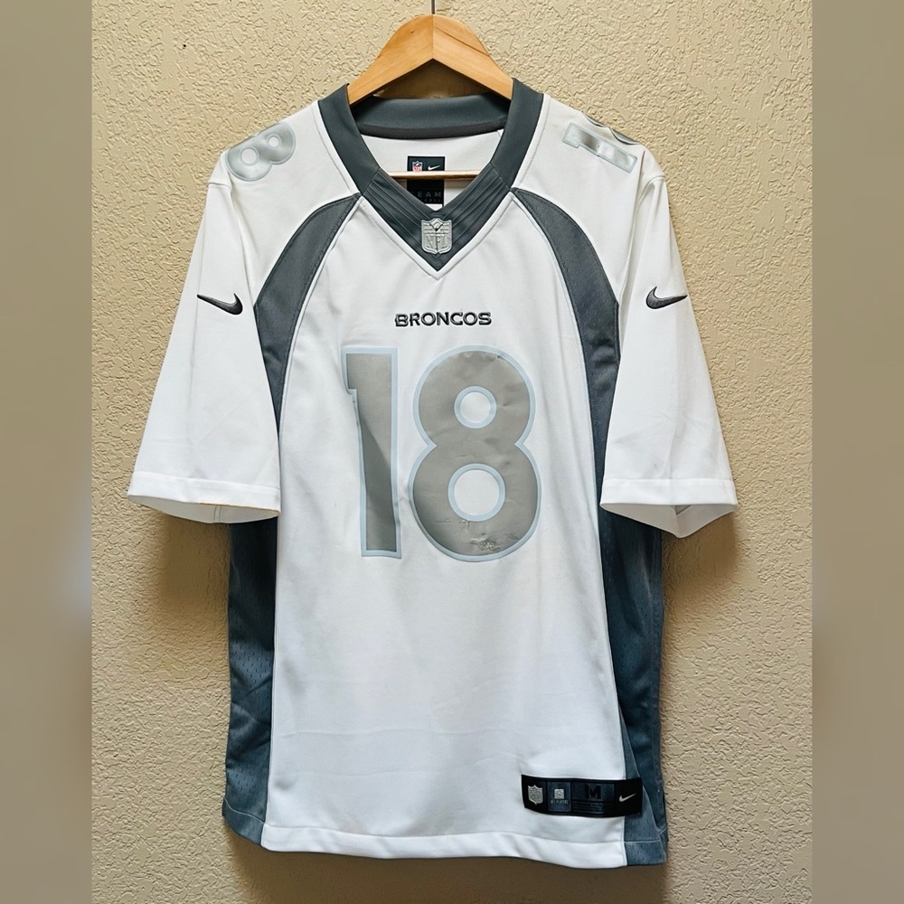 Nike Peyton Manning #18 Denver Broncos NFL Platinum Limited Jersey Men’s -Size M